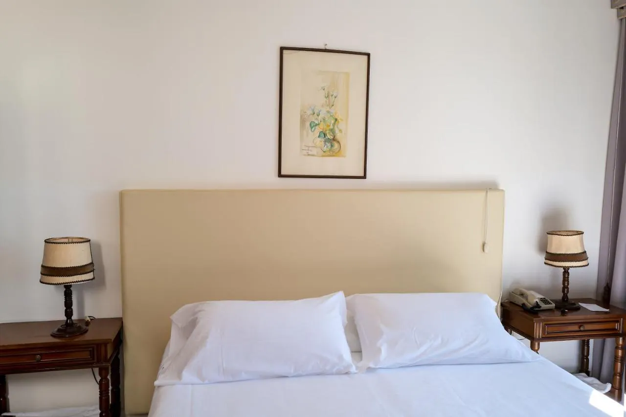 טאורמינה Hotel Lido Mediterranee 4*,  איטליה